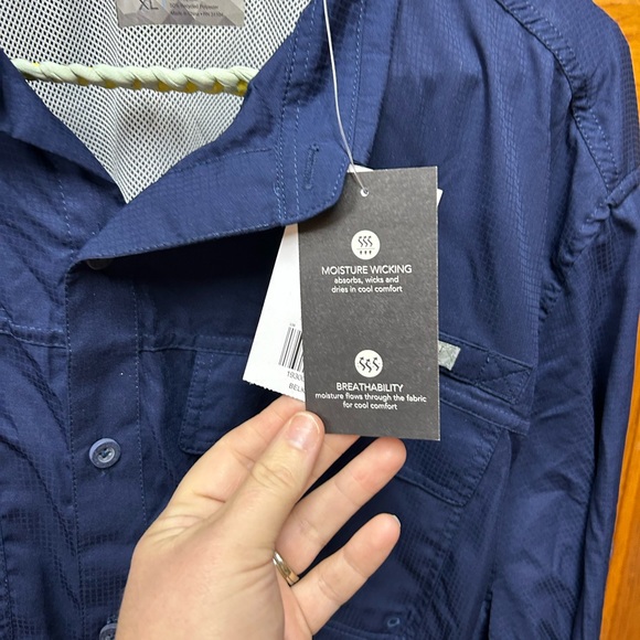 Men’s ocean + coast button down fish gear shirt xl - Picture 7 of 8